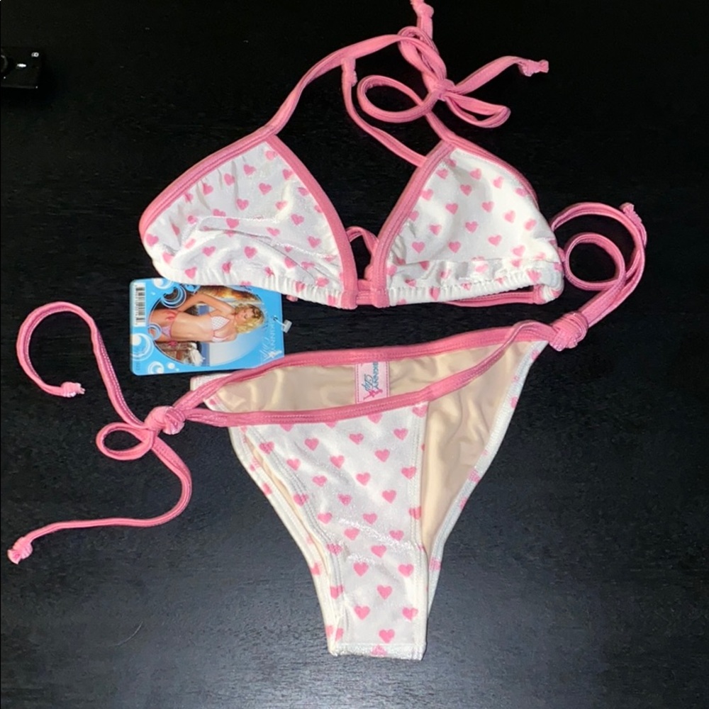 Pretty bikini 👙
